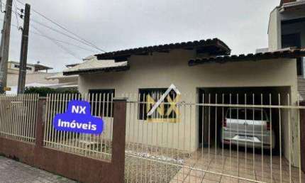 Casa com 2 dormitórios à venda, 91 m² por R$ 750.000,00 - São João - Itajaí/SC