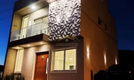 Sobrado Luxo com cozinha e ilha sob medida em Gravataí