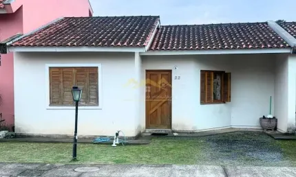 Casa de 2 dormitórios no Vivendas das Bromélias ao lado do Alphaville