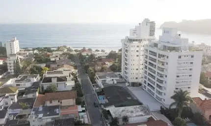 Apartamento com 4 quartos à venda na Cabeçudas, Itajaí 
