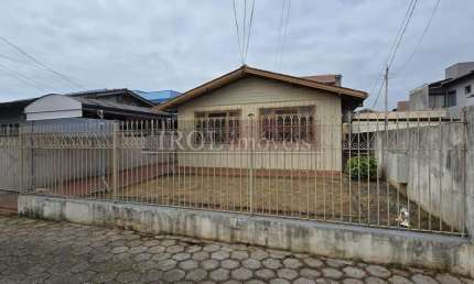 Casa com 3 quartos à venda no São João, Itajaí , 180 m2 por R$ 800.000