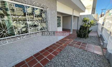 Casa à venda no bairro Nações - Balneário Camboriú/SC
