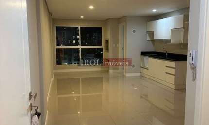 Apartamento com 2 quartos para alugar no São João, Itajaí 
