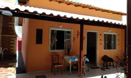Casa para Venda em Cabo Frio, Unamar (Tamoios), 2 dormitórios, 1 suíte, 1 banheiro, 1 vaga