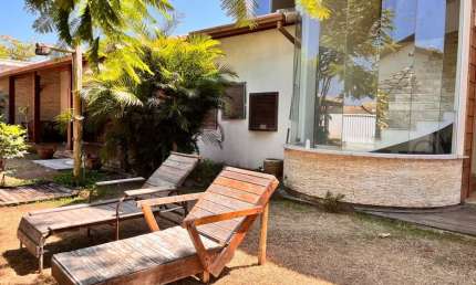Casa de Praia para Venda em Casimiro de Abreu, Barra de São João, 4 dormitórios, 4 suítes, 1 banheiro, 6 vagas