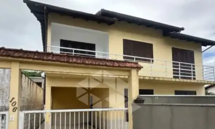 Apartamento com 2 quartos para alugar na Rua Cel Bernardino Machado,, 379, Passa Vinte, Palhoça