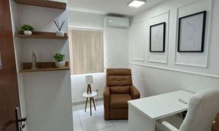 Sala para alugar, 8 m² por R$ 1.000,00/mês - Cavaleiros - Macaé/RJ