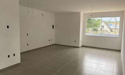 Sala para alugar, 38 m² por R$ 1.360,01/mês - Extensão Serramar - Rio das Ostras/RJ