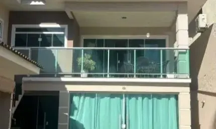 Casa à Venda com 3 Dormitórios em Lagoa - Macaé/RJ | R$ 1.650.000.