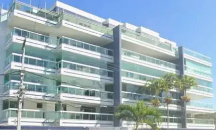 Apartamento com 3 dormitórios à venda, 162 m² por R$ 680.000,00 - Costa Azul - Rio das Ostras/RJ