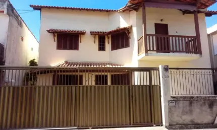 Casa com 6 dormitórios à venda, 145 m² por R$ 460.000,00 - Nova Aliança - Rio das Ostras/RJ