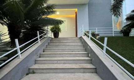 Casa com 4 dormitórios à venda, 305 m² por R$ 1.800.000,00 - Jardim Guanabara - Macaé/RJ