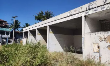 Terreno à venda, 450 m² por R$ 1.620.000,00 - Centro - Macaé/RJ