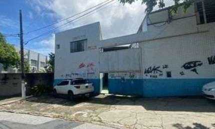 Galpão à venda, 1000 m² por R$ 1.400.000,00 - Imbetiba - Macaé/RJ