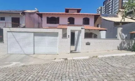Casa com 3 dormitórios à venda, 250 m² por R$ 980.000,00 - Costa do Sol - Macaé/RJ
