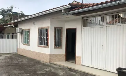 Casa com 2 dormitórios à venda, 58 m² por R$ 190.000,00 - Cidade Praiana - Rio das Ostras/RJ