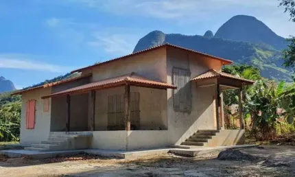Casa à venda, 158 m² por R$ 550.000,00 - Trapiche - Macaé/RJ