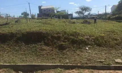 Terreno à venda, 200 m² por R$ 95.000,00 - Virgem Santa - Macaé/RJ