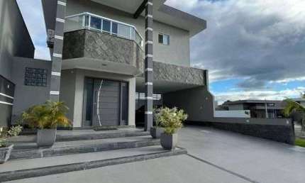 Casa com 3 dormitórios à venda, 252 m² por R$ 1.300.000,00 - Vale dos Cristais - Macaé/RJ