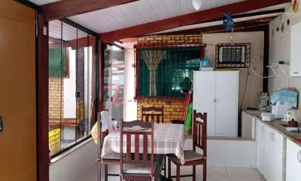 Casa com 4 dormitórios à venda, 200 m² por R$ 400.000,00 - Extensão Novo Rio das Ostras - Rio das Ostras/RJ