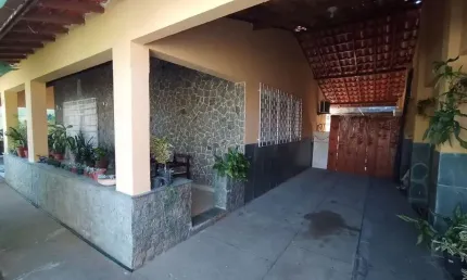 Casa com 4 dormitórios à venda, 479 m² por R$ 750.000,00 - Centro - Rio das Ostras/RJ