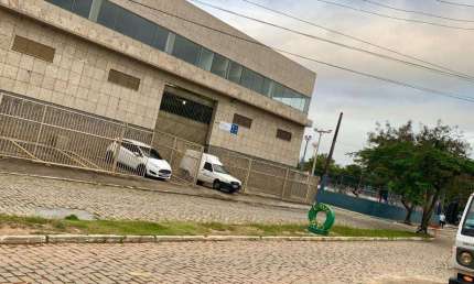Terreno à venda, 330 m² por R$ 370.000,00 - Granja dos Cavaleiros - Macaé/RJ