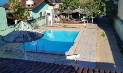 Atlântica Imóveis tem excelente casa 2 andares com 600m² - venda por R$950.000,00 no Visconde de Araújo - Macaé/RJ.
