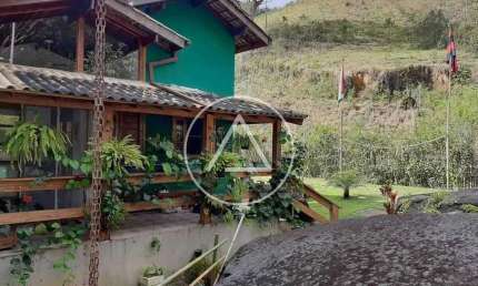 Casa à venda, 4 quartos, 1 suíte, 3 vagas, Sana - Macaé/RJ