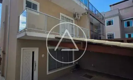 Casa à venda, 3 quartos, 3 suítes, 2 vagas, Jardim Mariléa - Rio das Ostras/RJ