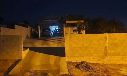 Casa à venda, 2 quartos, 1 suíte, 2 vagas, Condomínio Green Village - Casimiro de Abreu/RJ