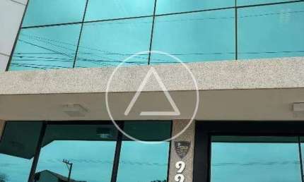 Sala comercial para alugar no Cavaleiros, Macaé 