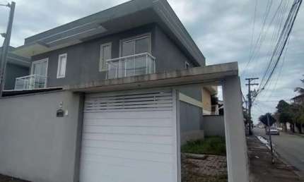 Casa com 2 dormitórios para alugar, 180 m² por R$ 2.900,00/mês - Costazul - Rio das Ostras/RJ