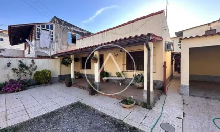 Casa à venda, 4 quartos, 2 vagas, Cidade Praiana - Rio das Ostras/RJ