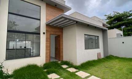Casa com 3 dormitórios para alugar, 87 m² por R$ 3.631,00/mês - Jardim Mariléa - Rio das Ostras/RJ