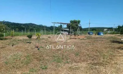 Atlântica imóveis tem excelente e lindo sítio em cantagalo, todo cercado por $150.000,00.