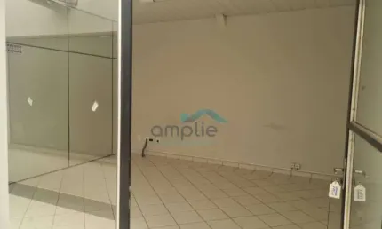 Sala comercial para alugar na Rua Santa Catarina, 195, Centro, Londrina