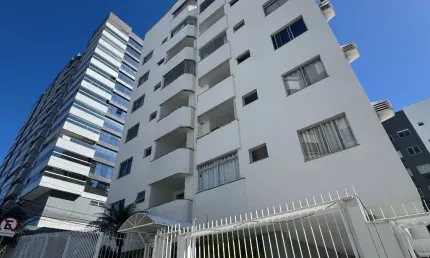 Mobiliado - 1 Dormitório - Sacada com Churrasqueira - Sol da Manhã!