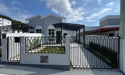 Casa nova - 3 dormitórios (1 suíte) - r$567.000,00 - financiável