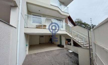 Casa com 3 quartos para alugar na Rua dos Gerânios Floridos, 77, Carvoeira, Florianópolis por R$ 9.100