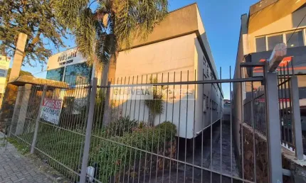 Apartamento com 1 Dormitório, 54 m², aluguel de R$ 1.850 + Taxas - Centro, Curitiba (PR)