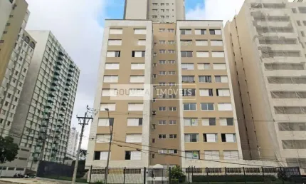 Apartamento com 3 Dormitórios, mobiliado, 1 Suíte, 102 m², aluguel de R$ 2.900 + Taxas - Centro, Curitiba (PR)