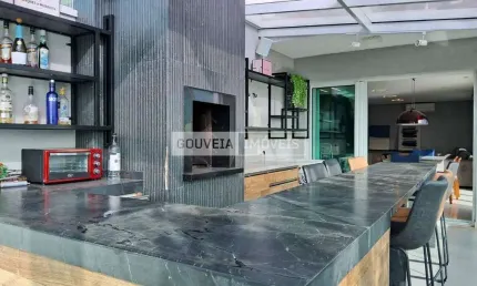 Cobertura com 3 Dormitórios, 1 Suíte, 173 m², à venda por R$ 1.990.000 - Juvevê, Curitiba (PR)