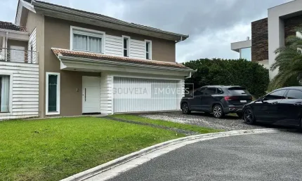 Casa com 5 Dormitórios, 2 Suítes, 326 m², à venda por R$ 3.100.000 - Alphaville, Pinhais (PR)
