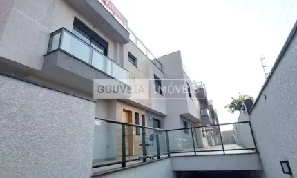 Sobrado 3 Dormitórios, 1 Suíte, 179 m², à venda por R$ 1.121.000 - Guabirotuba, Curitiba (PR)