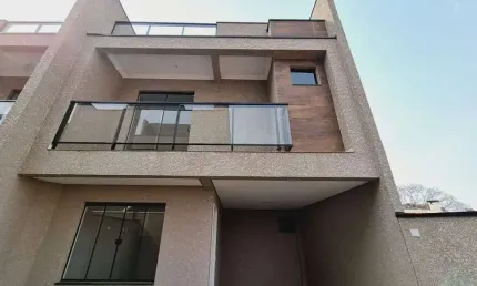Sobrado com 3 dormitórios, sendo 1 suíte, 116m², com terraço de 40m², à venda por r$ 650.000 (fundos) - xaxim - curitiba (pr)