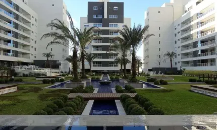 Apartamento 3 Dormitórios, 3 Suítes, 158 m², aluguel de R$ 20.000 + Taxas - Água Verde, Curitiba (PR)