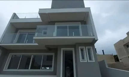 Casa 3 dormitórios, 3 suítes, 337 m², à venda por r$ 2.800.000 - campo comprido, curitiba (pr)