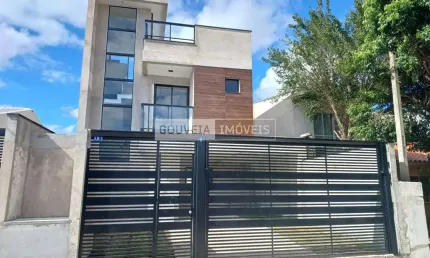 Sobrado com 3 Dormitórios, 2 Suítes, 141m² a venda por R$1.050.000 - Capão Raso, Curitiba (PR)