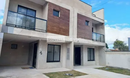 Sobrado com 3 Dormitórios, 1 Suíte, 140 m² a venda por R$849.000 - Capão Raso, Curitiba (PR)