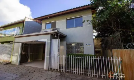 Sonho ao alcance! Sobrado no Ouro Verde por menos de R$ 400 mil